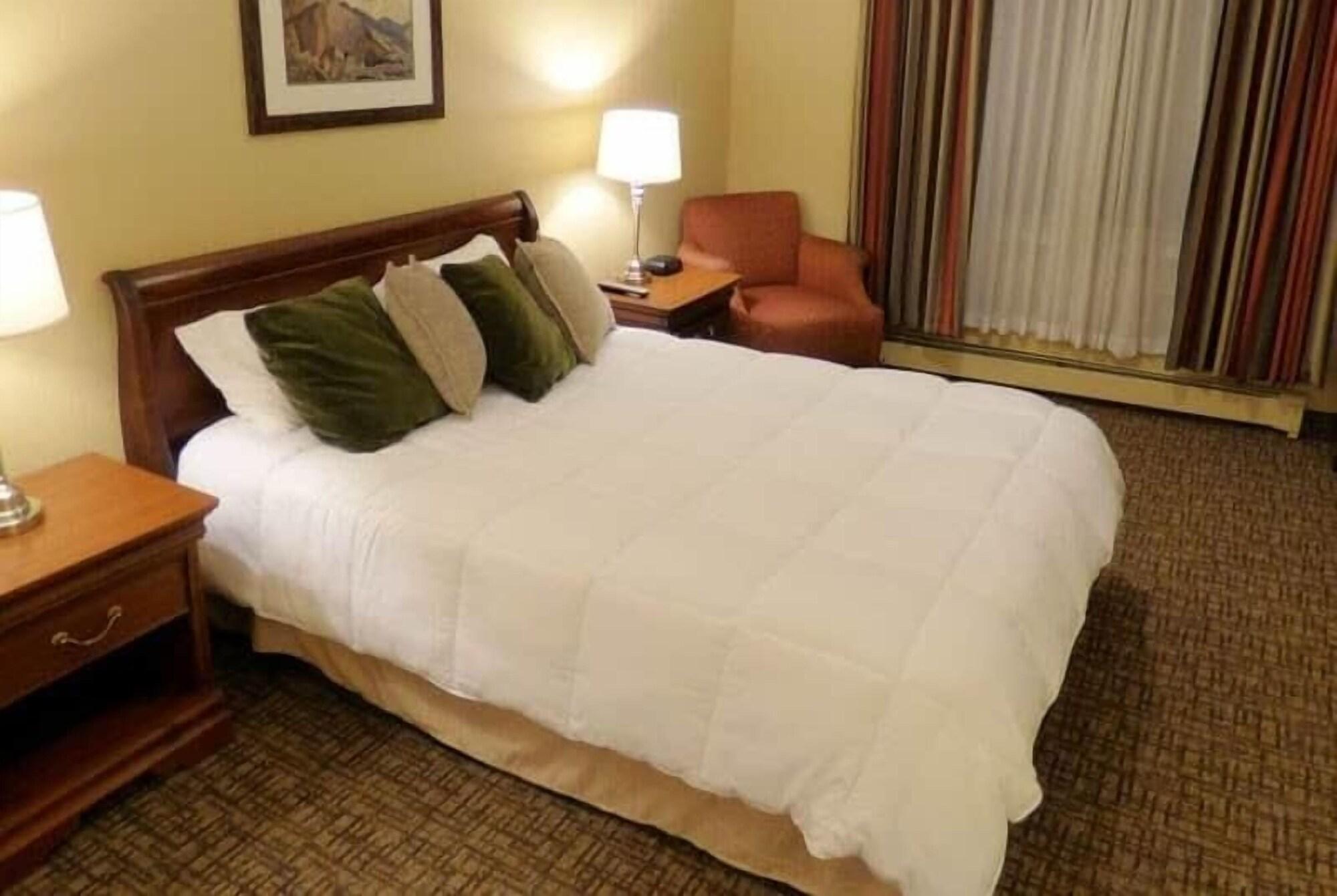 Ramada By Wyndham Juneau Extérieur photo